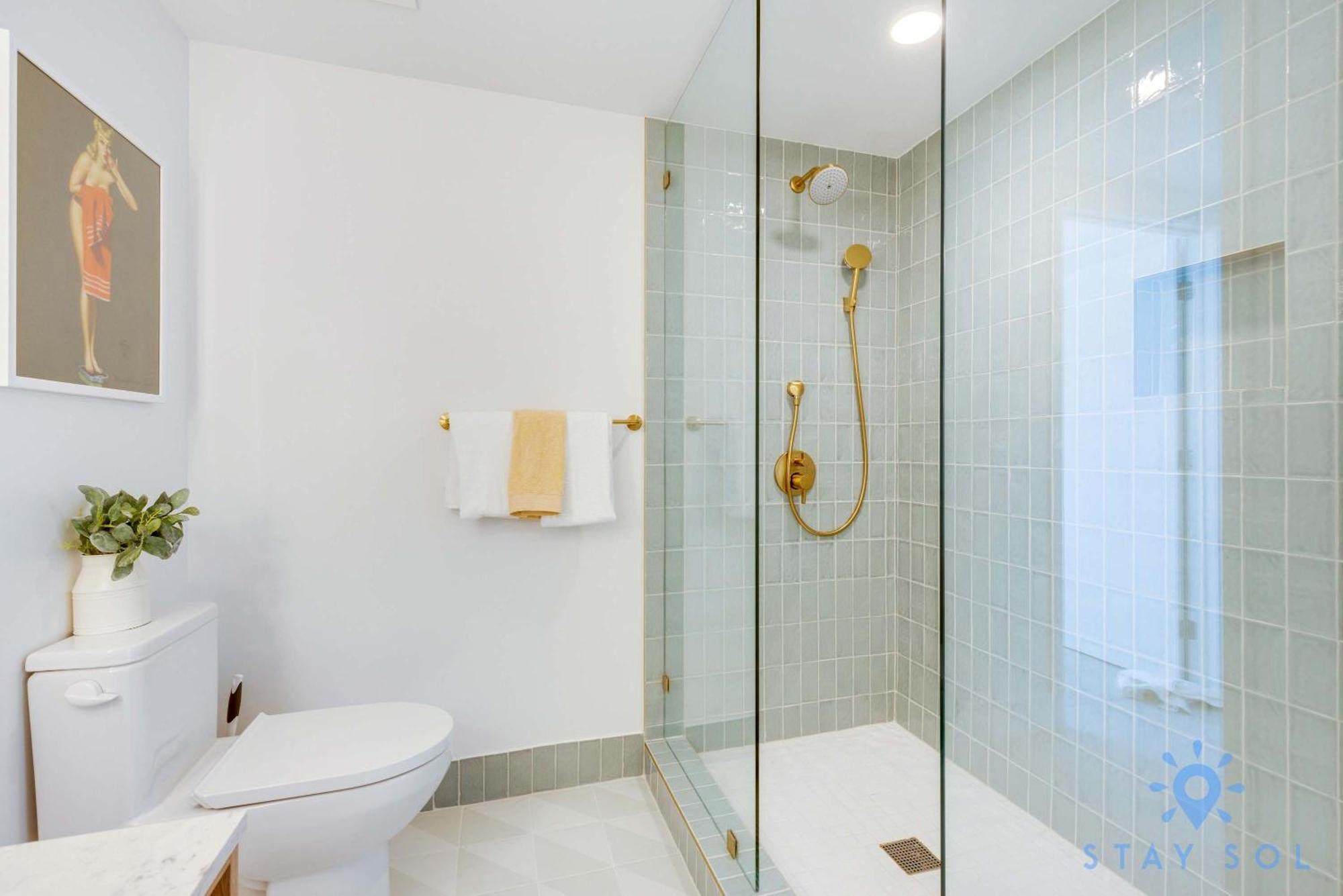 Apartment Luxury 2 Bedrooms Balcony Pool & Gym